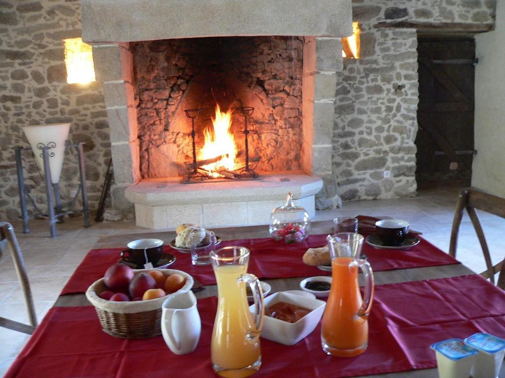 Le Manoir Du Pas Jahan Couëron Eksteriør billede