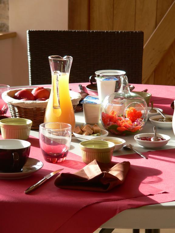 Le Manoir Du Pas Jahan Couëron Eksteriør billede