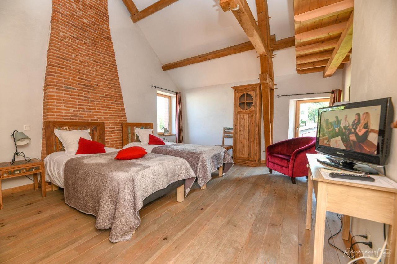 Le Manoir Du Pas Jahan Couëron Eksteriør billede