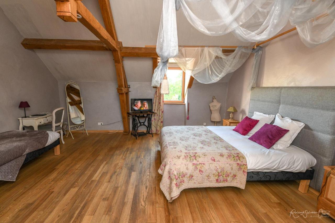 Le Manoir Du Pas Jahan Couëron Eksteriør billede